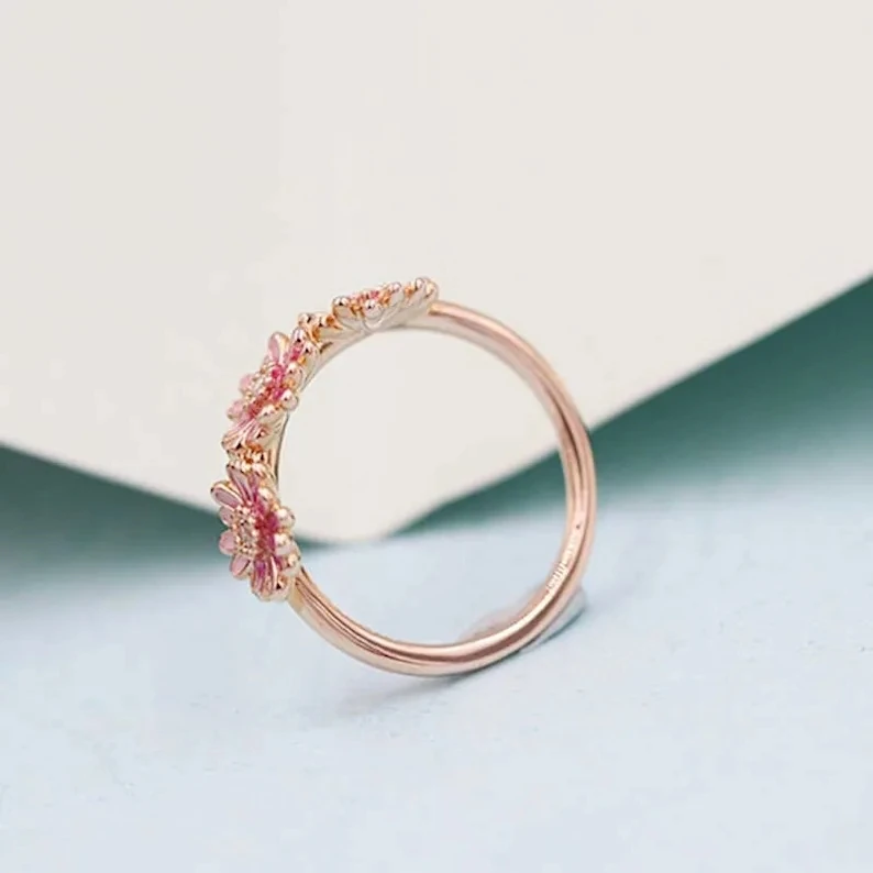 

Fashion Sweet Style Pink Flower Rings Wedding Engagement Rings For Women Luxury Jewelry Couple Ring Exquisite Gift M995