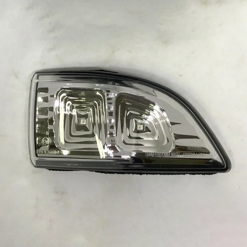 

LED Mirror Repeater Lamp Assy LH RH Side Mirror Turn Signal Lamp for Kia Sedona 2011-2014 876144D000 876244D000