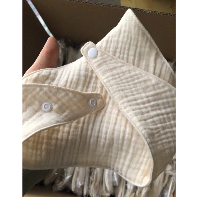 

1 Pc Cotton Bandana Baby Bibs Feeding Smock Infant Burp Cloths Soft Saliva Towel