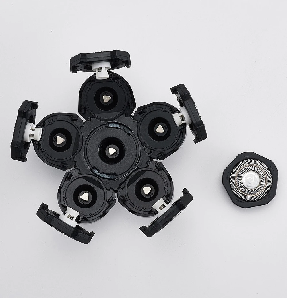 Бритва аккумуляторная с 6 лезвиями универсальная |