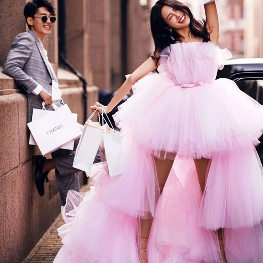 

Pink Hi-Lo Celebrity Dresses Strapless Open Back Bowknot Ball Gown Tulle Tiered Pleats Long Formal Prom Gowns Sweet