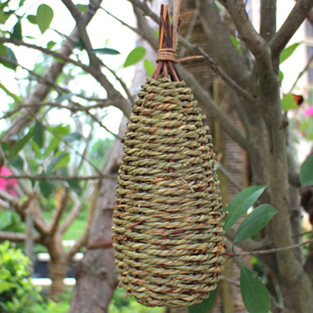 

Houses Bird nest Woven Small Hanging Birdhouse 10cm*10cm*25cm Decoration