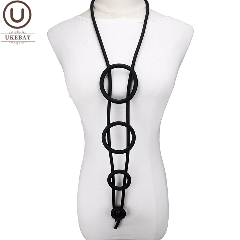 

UKEBAY 4 Circles Round Pendant Necklace Women Fashion Necklaces Gothic Sweater Chains Travel Accessories Handmade Rubber Jewelry