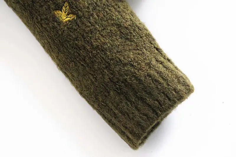 

21 Spring/Autumn V collar embroidered long-sleeved knitted coat girl harajuku sweater cardigans