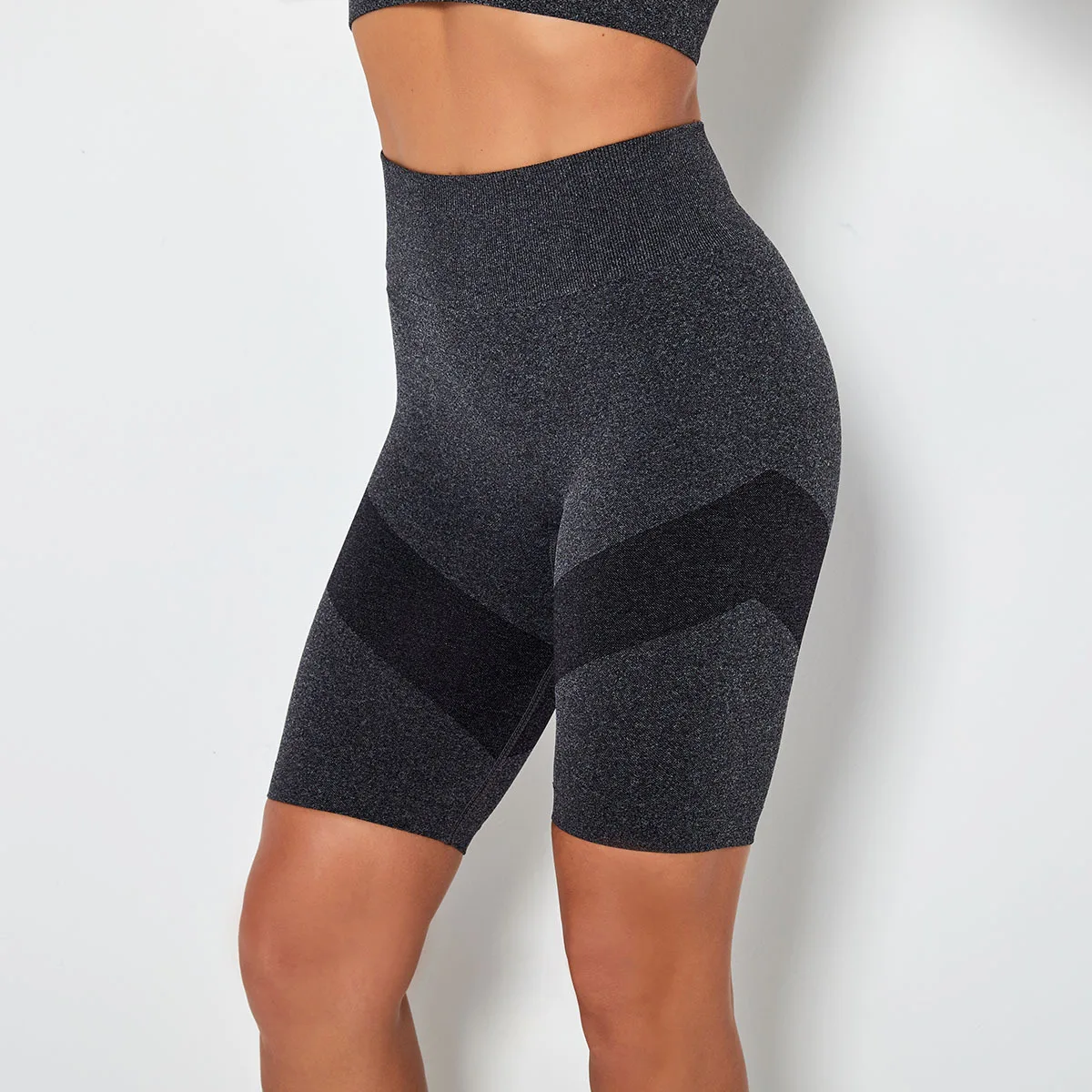 

New Explosion Seamless Knit Absorption Persevere Sexy Shorts Yoga Pants Sports Running Fitness Trousers Women