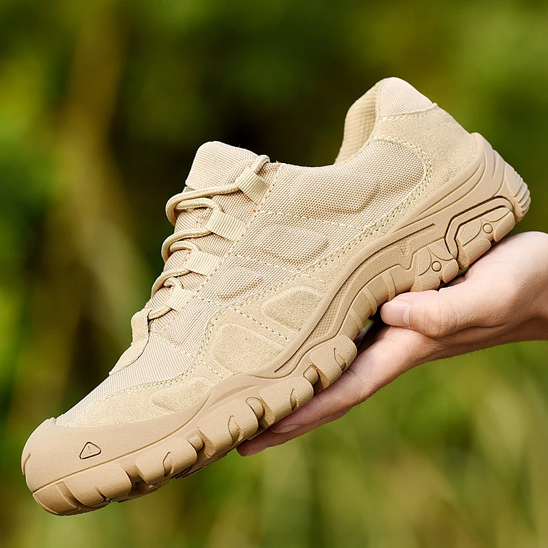 

Military boots for combat, men's boots for outdoor use, for walking, travelling, tactical shoes, army, breathable