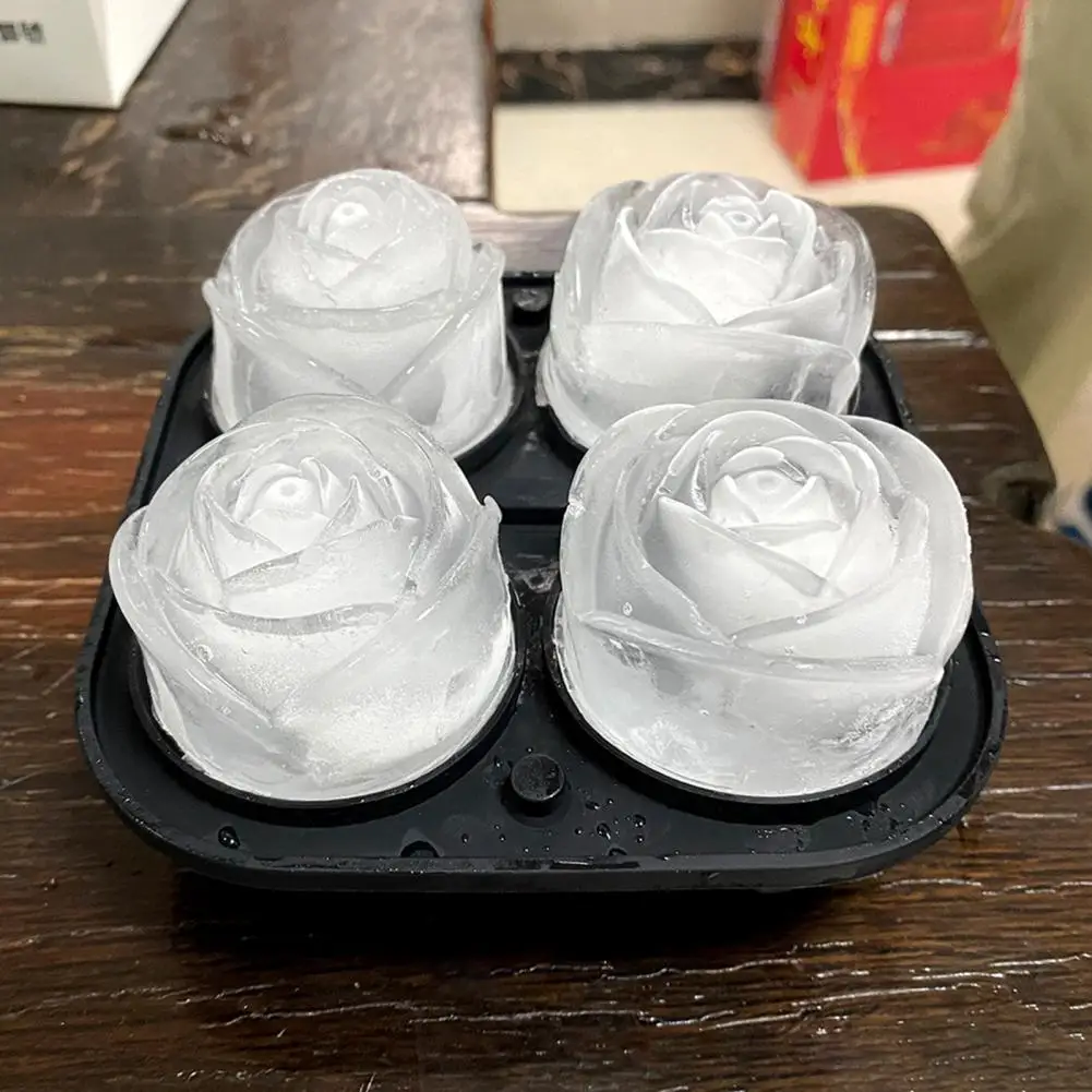 

Rose Ice Mold Anti-leakage Portable 4 Grids Reusable Silicone Ice Cube Mold for Bar Ice cube mould for making ice hockey
