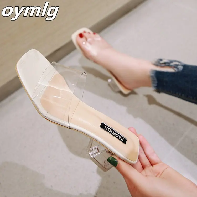 Босоножки женские на высоком каблуке модные пикантные сандалии из ПВХ с