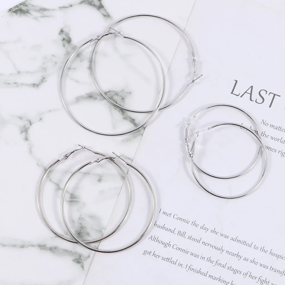 Большие круглые серьги-кольца для женщин простые украшения в стиле панк вечерняя