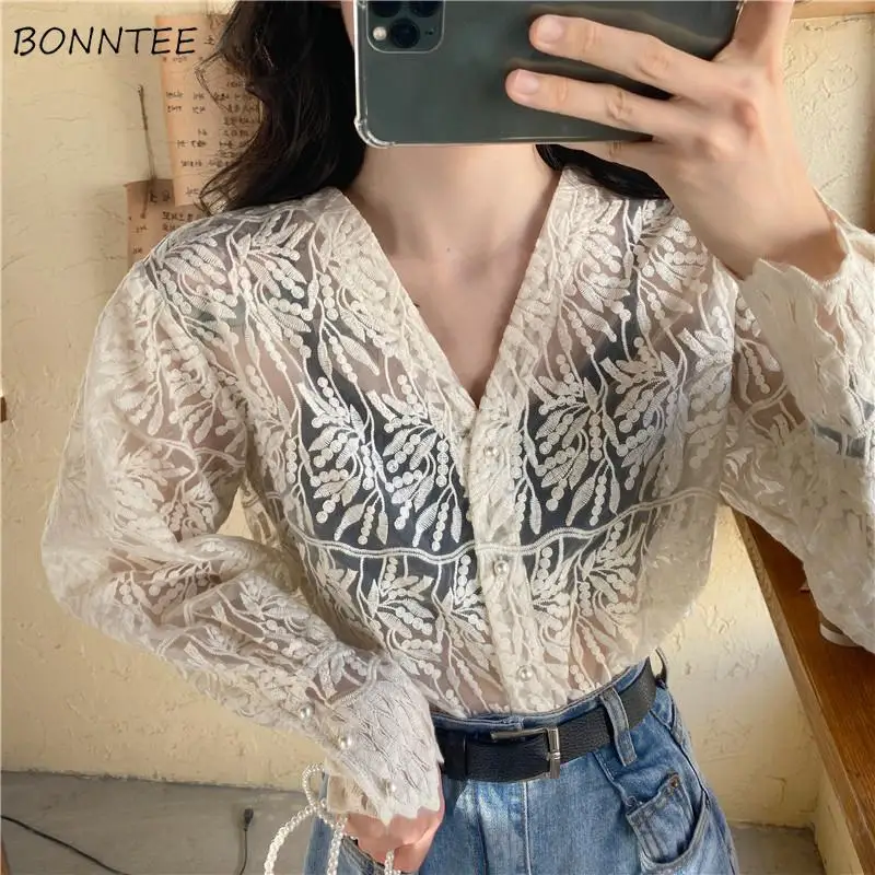 

Shirts Women Long Sleeve Aesthetic V-Neck All-match Slim Summer Ulzzang Ins Classy Charm Casual Lace Hollow Out Elegant Fashion