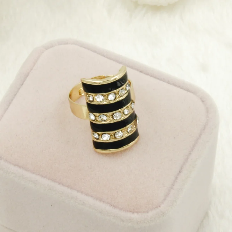 Африканские ювелирные изделия из черного золота украшенные кристаллами хип хоп