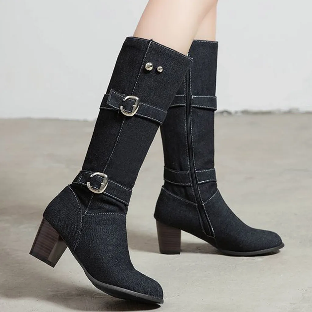 Женские джинсовые ковбойские сапоги на высоком каблуке с пряжкой и ремешком