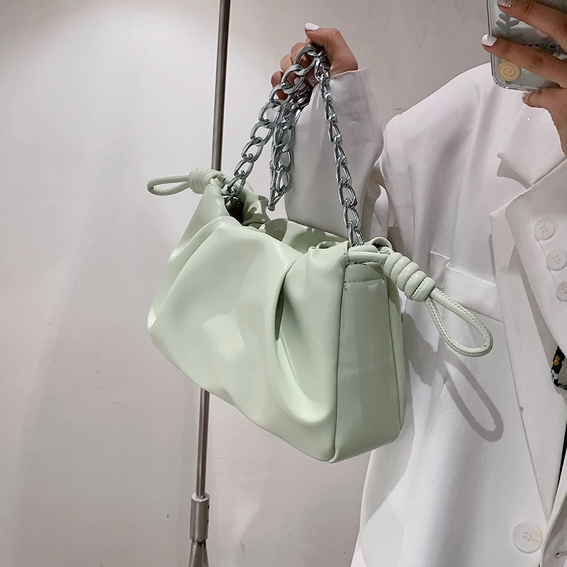 

Silver Chain Small Soft Leather Crossbody Shoulder Bags for Women 2021 Summer Fashion Ladies Travel Handbags Travel Purse