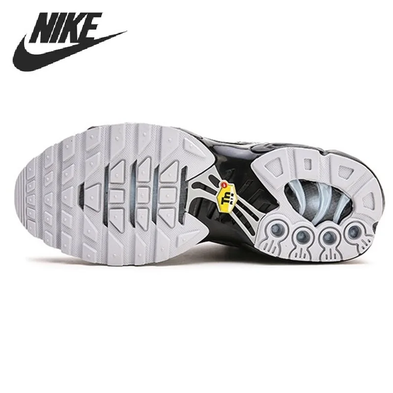 

Nike Baskets pour Hommes, Air Max Plus TN KPU Gris Noir, Chaussures de Course, Drapeau, originales, nouvelle collection