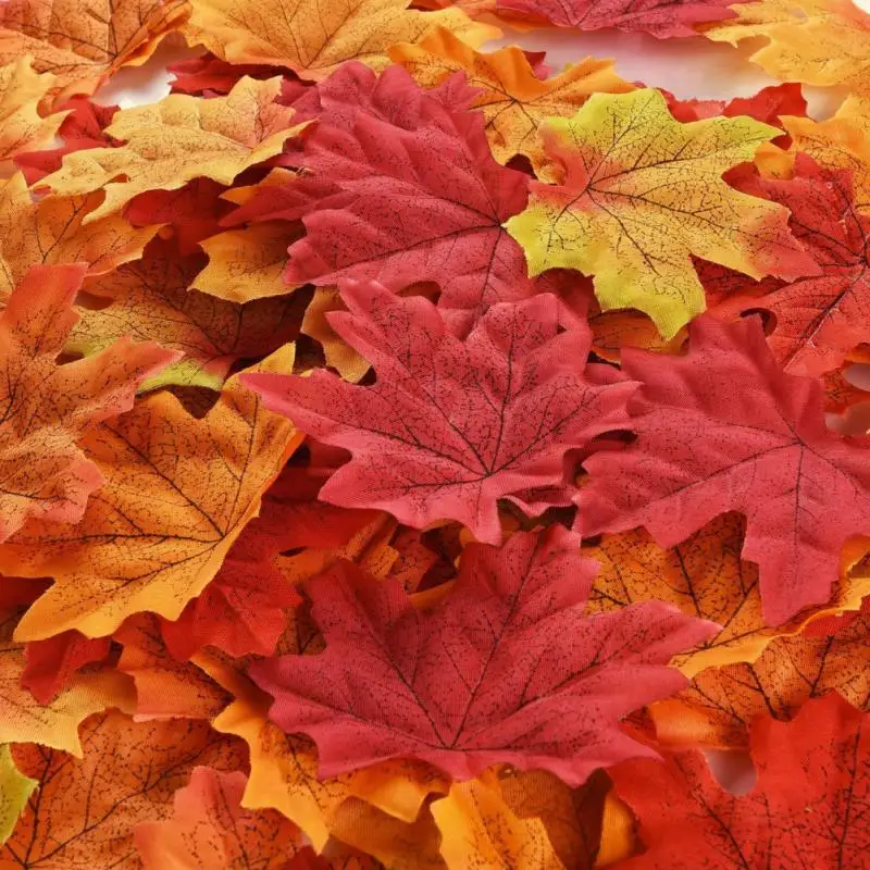 

50Pcs/set Maple Leaves Artificial Simulation Leaves Halloween Autumn Leaves Christmas Wedding Table Decorations Thanksgiving Day