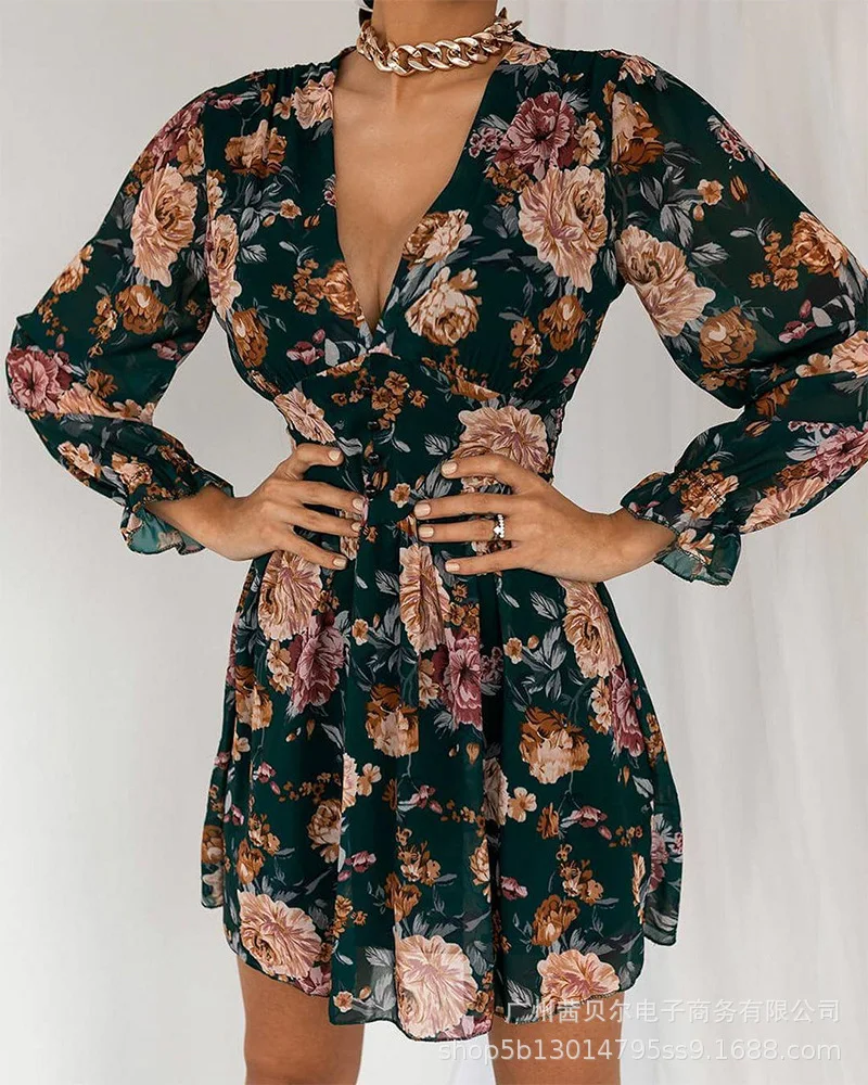 

Fashion V-neck dress printed black dress 2021 women's new printed V-neck waist casual dress