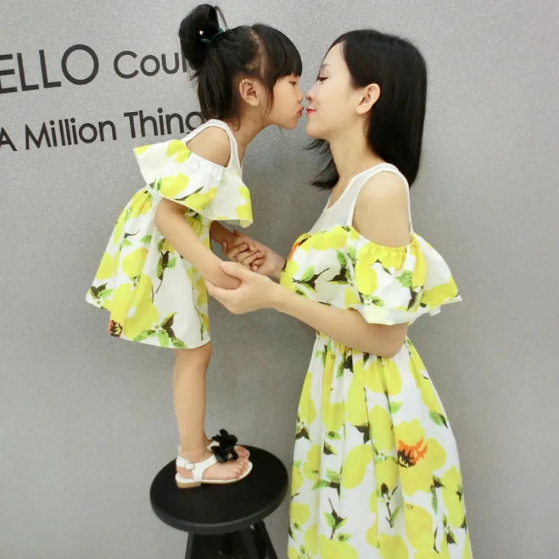 Семейные комплекты платье для мамы и дочки повседневные шифоновые платья с
