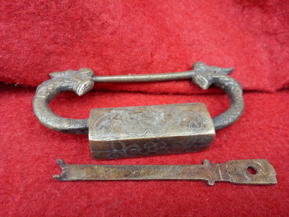 

Chinese ancient art old copper dragon door