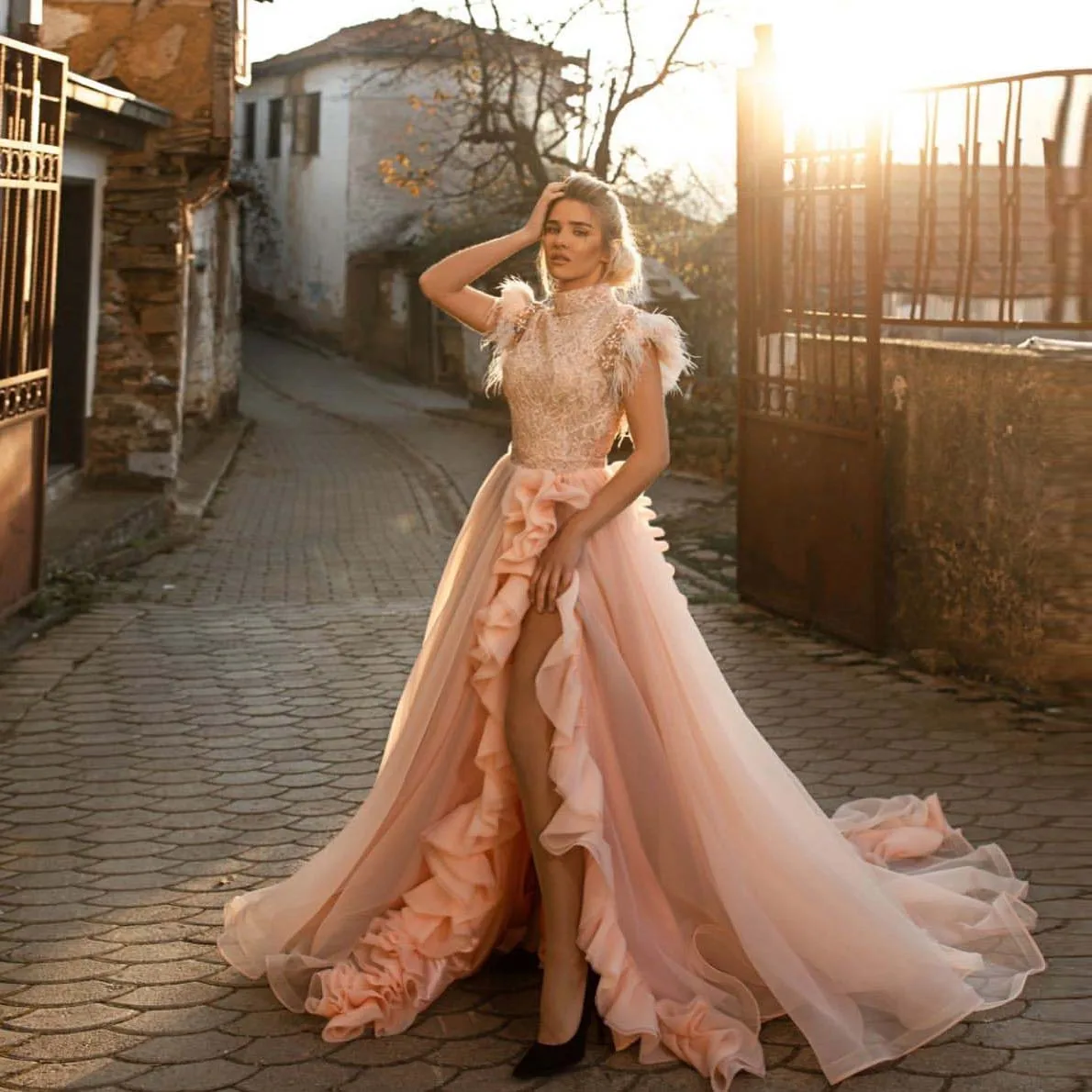 

Pink Elegant Exquisite Women Dress A-Line Floor Length Tulle Ruffle With Train High Split Evening Dress Photography Custom Made
