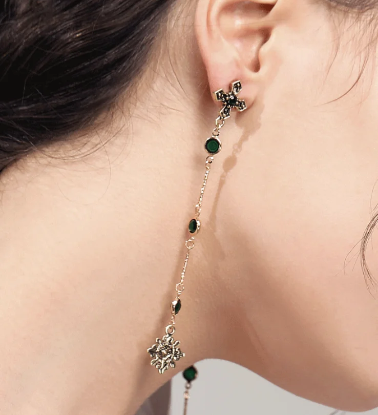 

trend Vintage long simple Stud Unusual Artificial rhineston earrings fashion jewelry for women