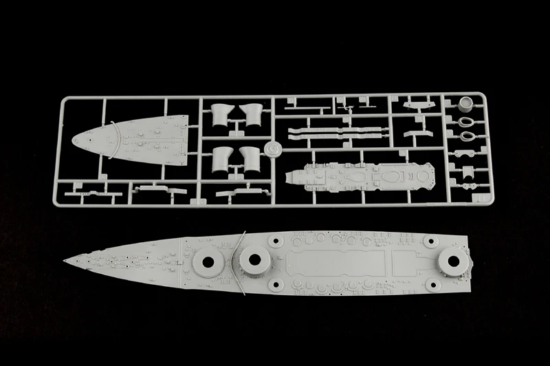 Trumpeter масштаб 05778 1/700 военный корабль с итальянским военным флотом RN Littorio 1941