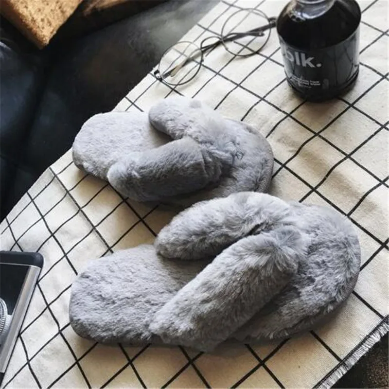 As shown Женские зимние теплые хлопковые тапочки; модные Pantufa; черный плюшевый Вьетнамки; женские меховые шлепанцы; женские пушистые домашние меховые Тапочки - Цвет: As shown