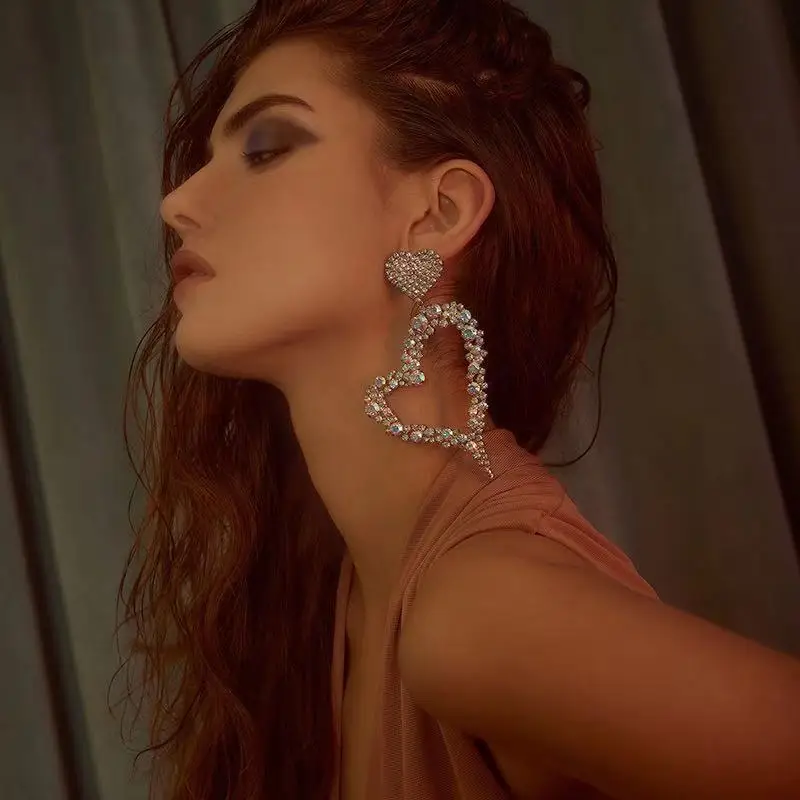 Яркие серьги подвески AB цвета Стразы с большим сердцем Женские Висячие