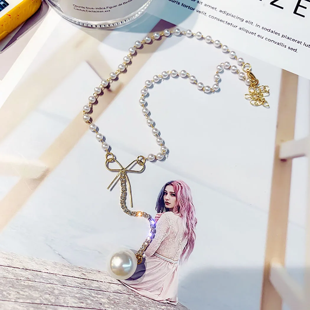 Woman Necklace Fake Pearl Bowknot Rhinestone Clavicle Pendant |
