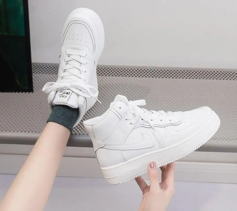 

Women's Shoes Japanese Makaron Student High-tops Board Shoes Sports Shoes White Shoes Woman Shoes Sneakers