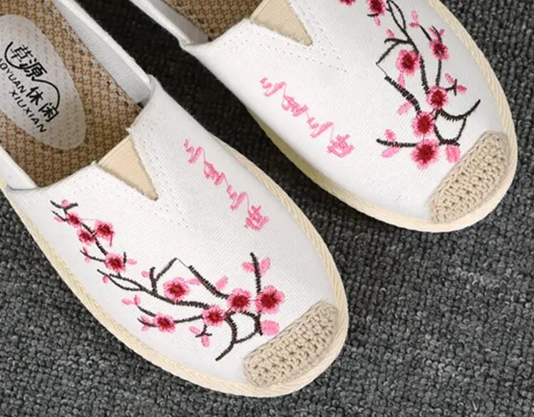 Парусиновая обувь на нескользящей плоской подошве льняная в рыбацком стиле для