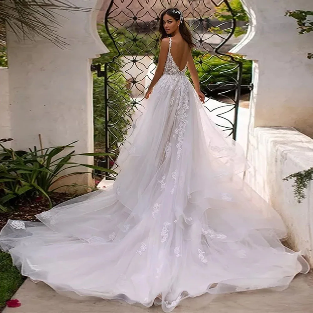 

Long Boho A Line Wedding Dress For Women Spaghetti Straps Tulle Floral Lace Appliqued Bridal Gowns robe de mari 2021