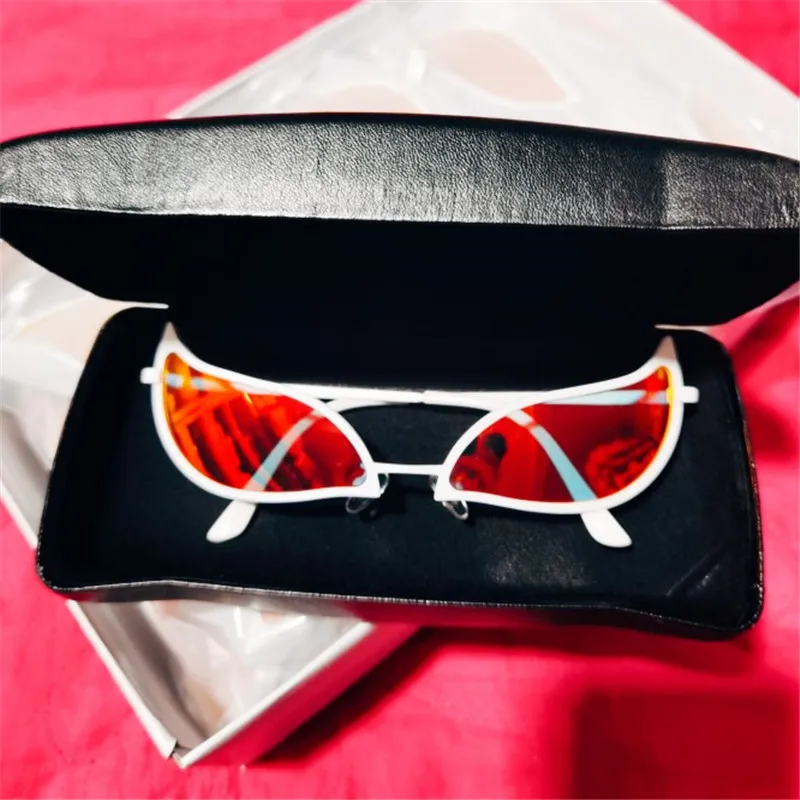 

One Piece Donquixote Doflamingo Cosplay Glasses Anime PVC Sunglasses Funny Christmas Gift Cartoon Cosplay Props Accessory