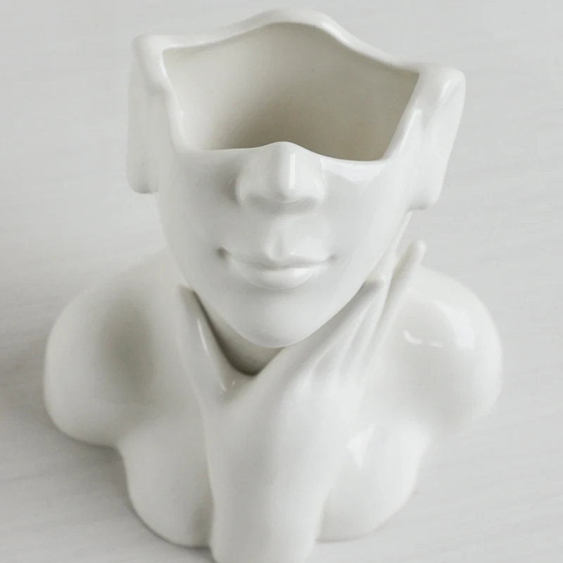 Керамическая ваза для боди-арта полудлинная с изображением лица вертикальный