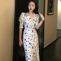 large size french retro v neck printed dress 2021 new summer waist was thin and temperament puff sleeves