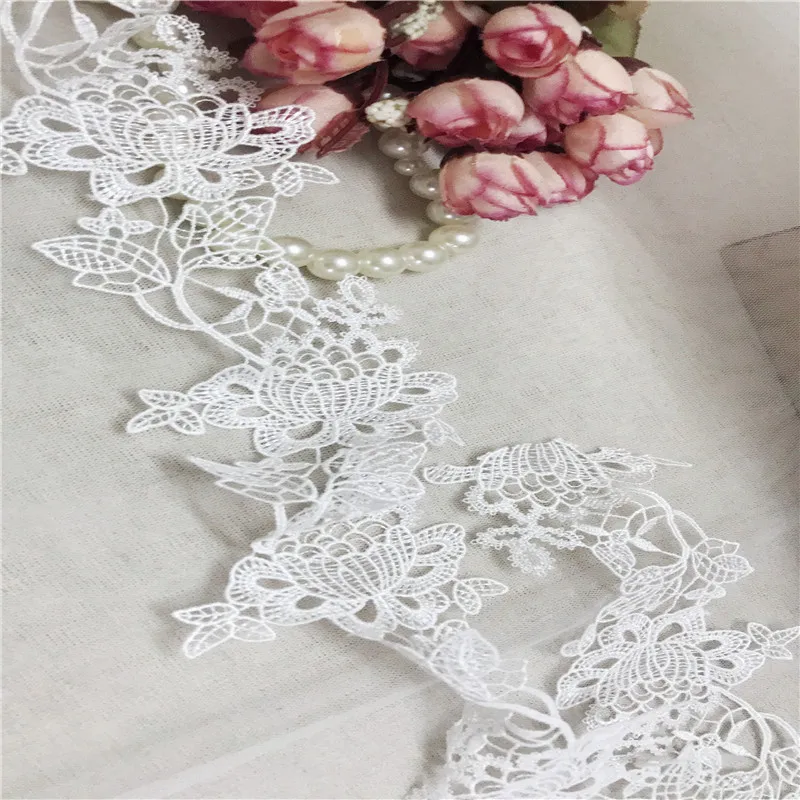 

Off White Venise кружевной отделкой Винтаж кружевная Высокая изысканность ретро цветочные кружева Tirm 10 метров