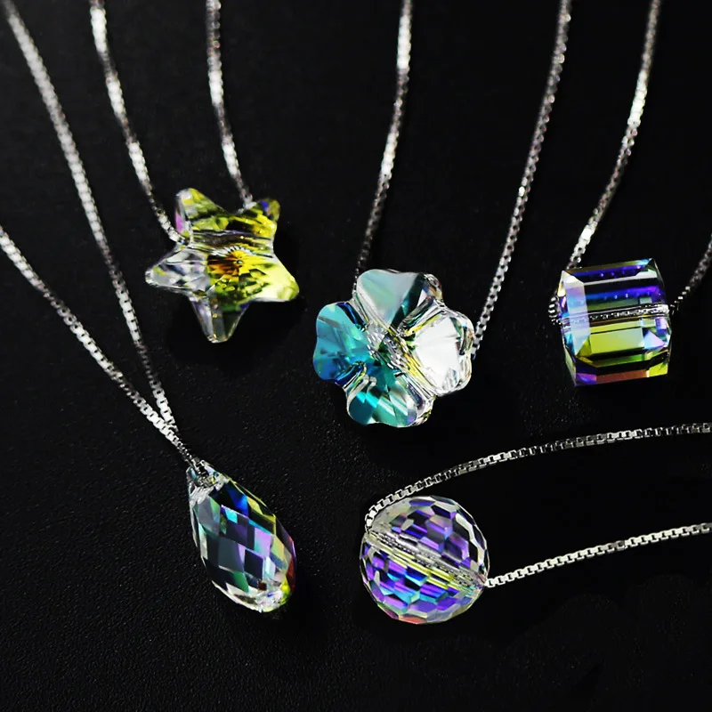 

2021 Wholesale S925 Sterling Silver Austrian Crystal Love Cube Necklace Aurora Sugar Pendant Clavicle Chain Female Silver Women