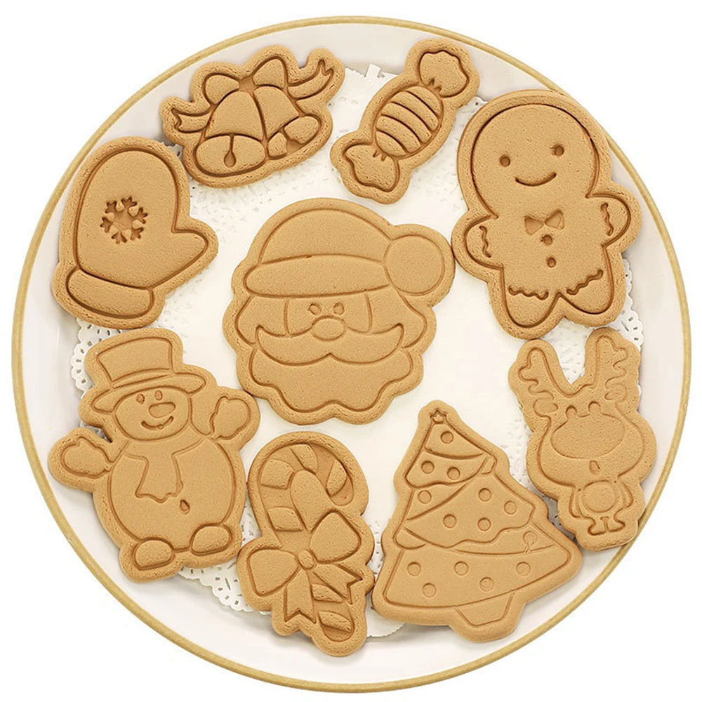 

1Pcs Cute Christmas Cookie Plunger Cutters Fondant Cake Mold Biscuit Press Sugar Craft Cookie Embossed Cake Decorating Tools