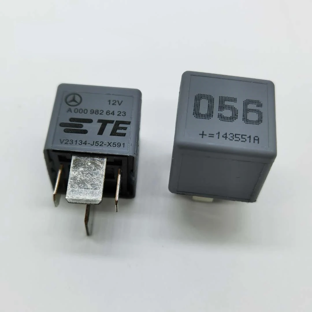 

V23134-J52-X591 80A 12V 056 Relay for Mercedes A0009826423