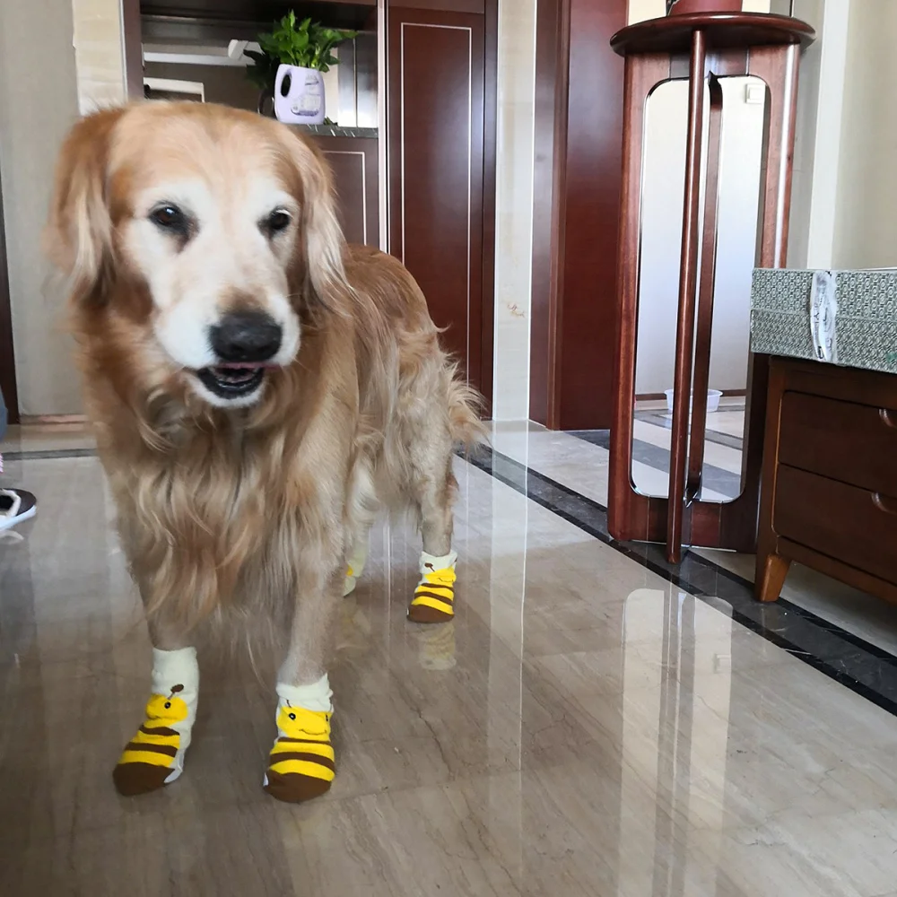 

4pcs Warm Knitted Socks Anti-slip Bee Socks Adorable Stockings Pet Supplies (Yellow, Size 2XL)