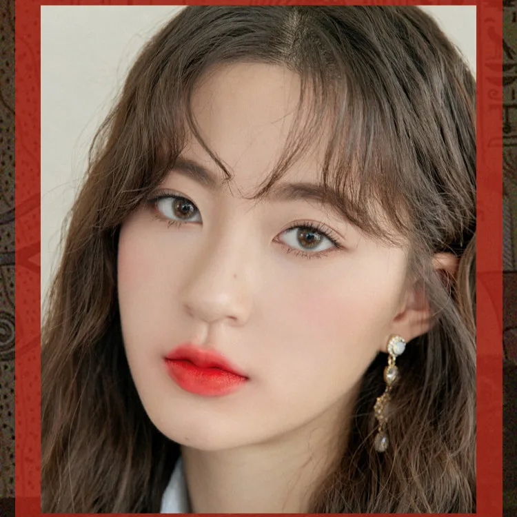 Новая Трехцветная губная помада королева скипетр три цвета в 1 натуральная