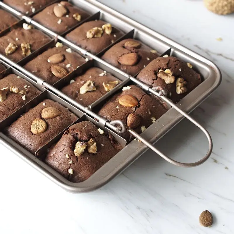 

Сковорода для выпечки Brownie с антипригарным покрытием, квадратная решетчатая форма для шоколадного десерта, форма для торта с разделителями,...
