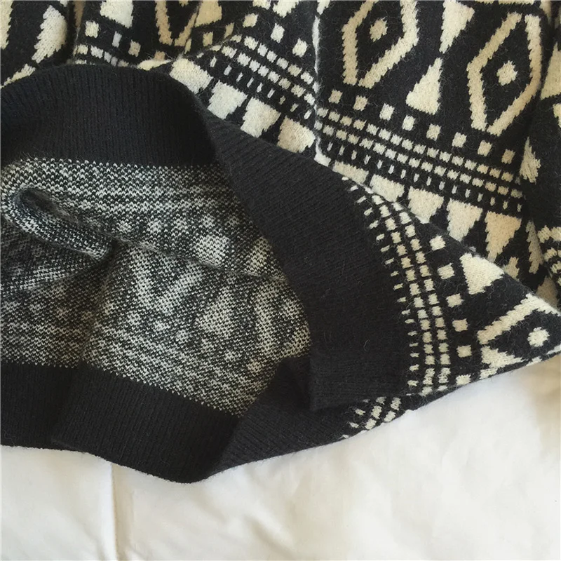 

Autumn and winter women's casual geometric pattern round neck long sleeve loose sweater