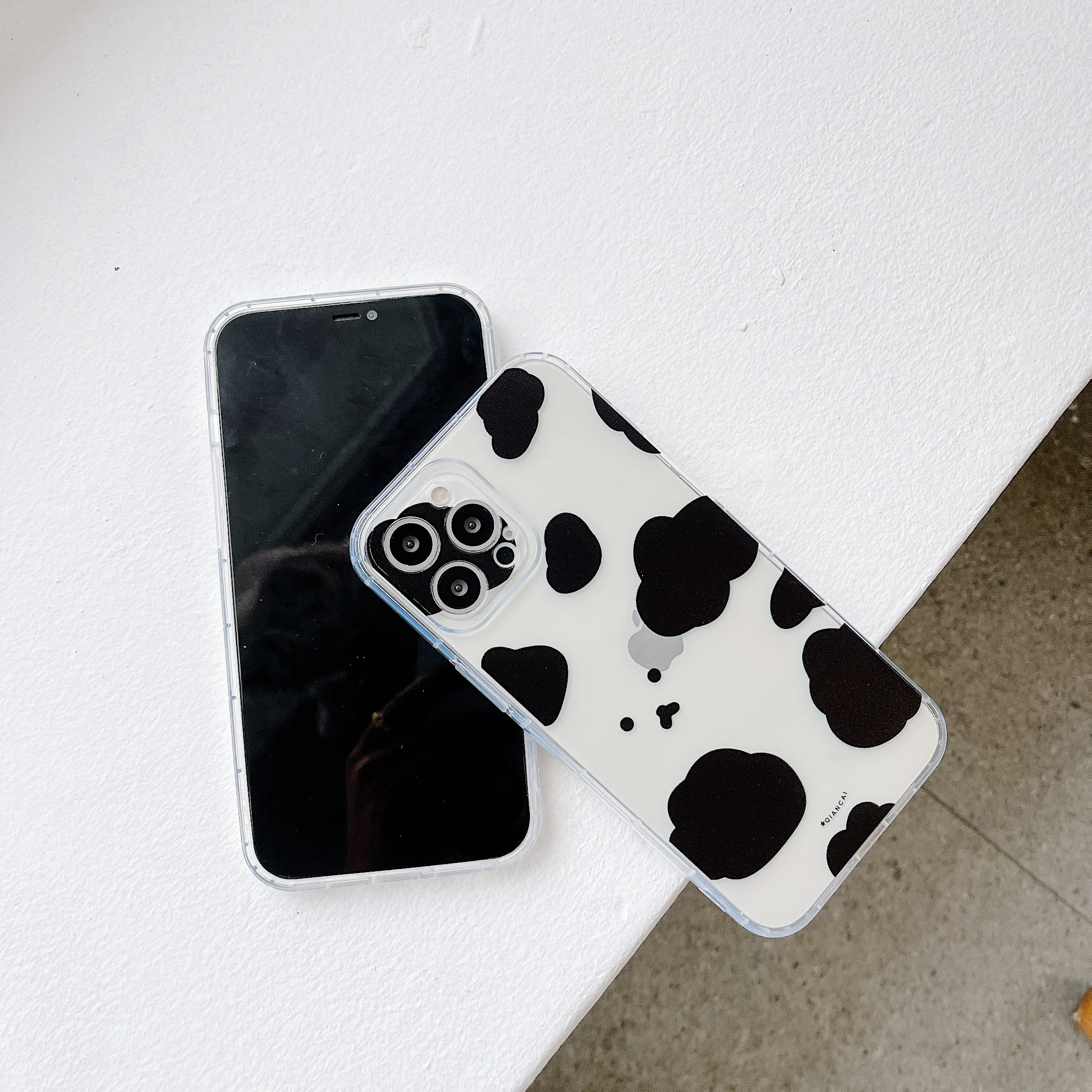 

Milk pattern suitable for Apple 7-12 series