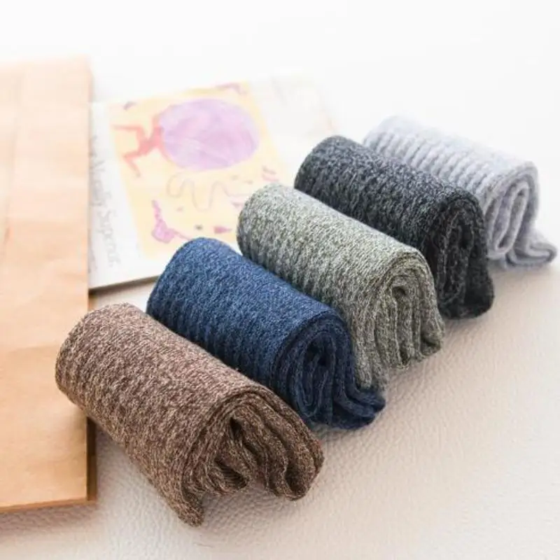 1 пара осенних и зимних новых носков одноцветные парные модели модные трендовые