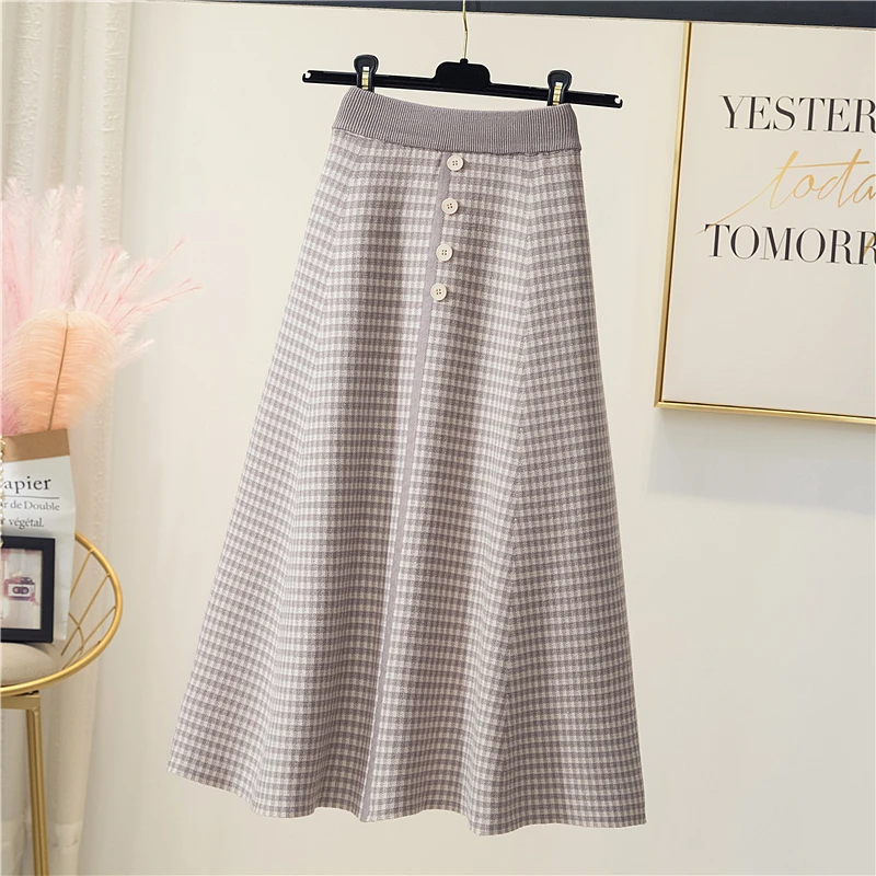 

2021 Autumn And Winter Korean Retro Checkered Knitted Midi Skirt Women's Fashion Casual Button A-line High Waist Long Skirt