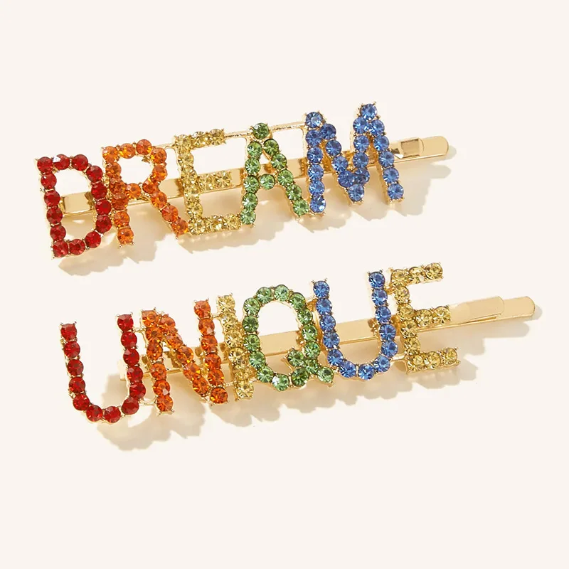 Заколка для волос с надписью DREAM |