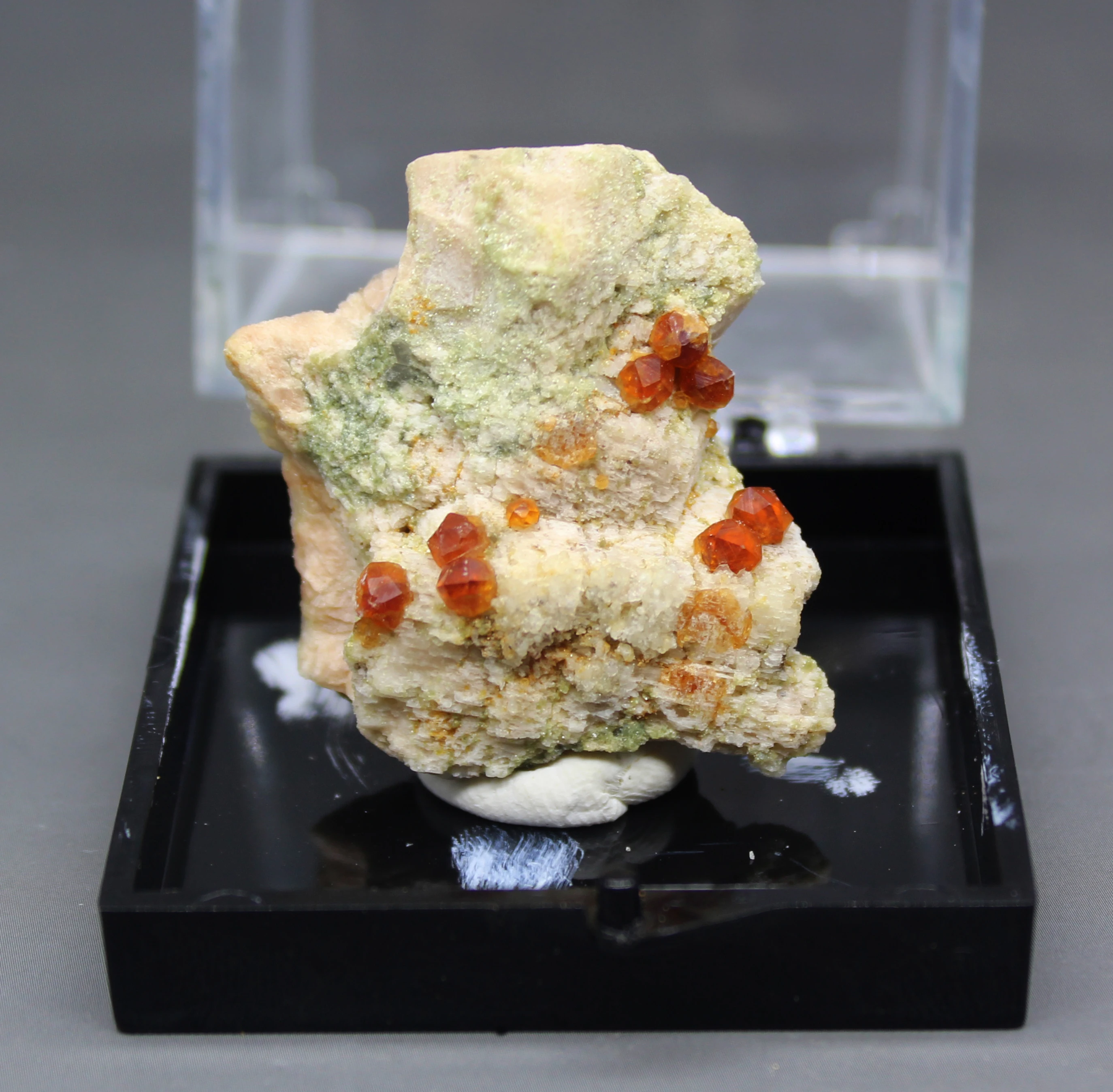 100% натуральный гранат и чай кристалл симбиоза минеральные образцы камней