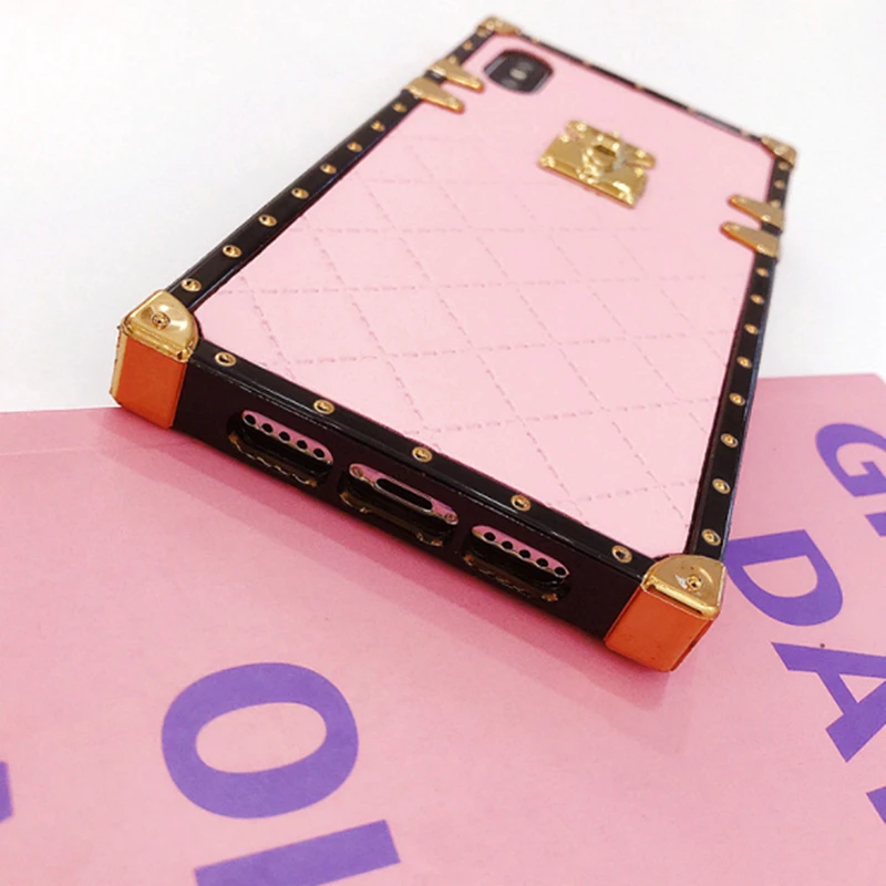 

Fashion Brand Lambskin Lattice Leather Phone Case For iphone 11Pro MAX X XR XS MAX 7 8 6 6s Plus Square Plaid Lanyard Soft Cover