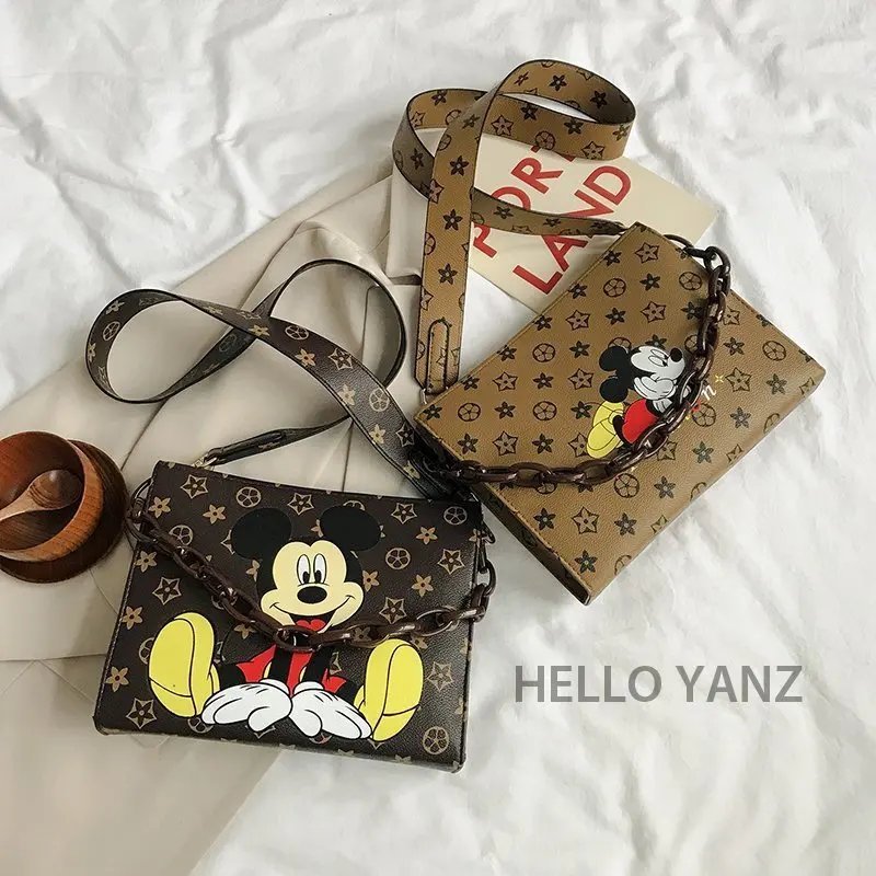

Disney's New Retro Super Fire Fashion Wild Diagonal Girl Small Square Bag Cartoon Mickey Print Chain Bag