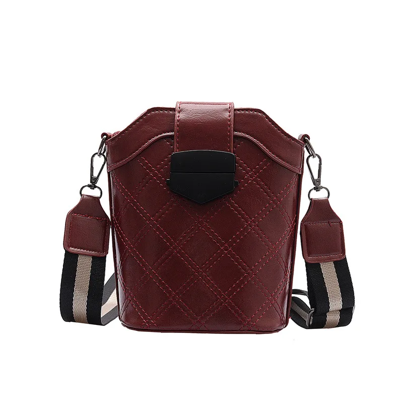 

2021 Lock Embroidery Thread Bucket Bag Mini Phone Bag Wide Shoulder Strap Sewing Thread Cosmetic Bag Factory Direct Sales